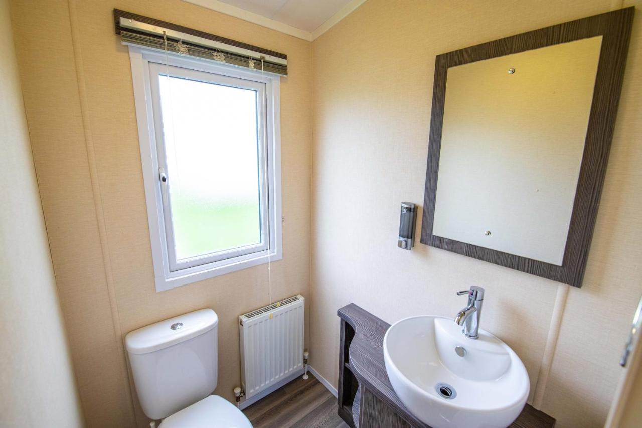 Big Skies Platinum Plus Holiday Home With Wifi, Netflix, Dishwasher, Decking Camber Extérieur photo